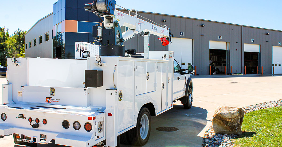 Mechanics F550 SuperCab with Tiger Crane and EnPak Welder Generator